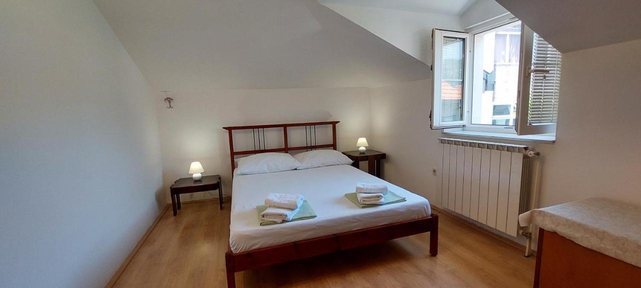 Apartment Sunce Kaštela エクステリア 写真