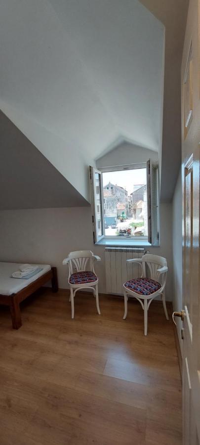 Apartment Sunce Kaštela エクステリア 写真