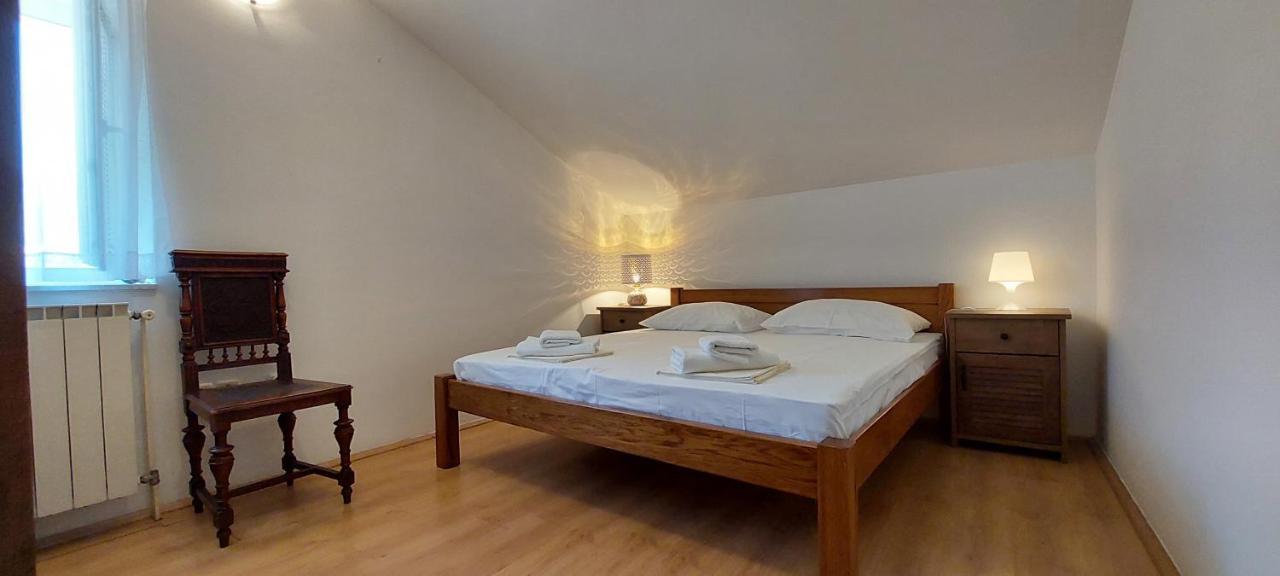 Apartment Sunce Kaštela エクステリア 写真